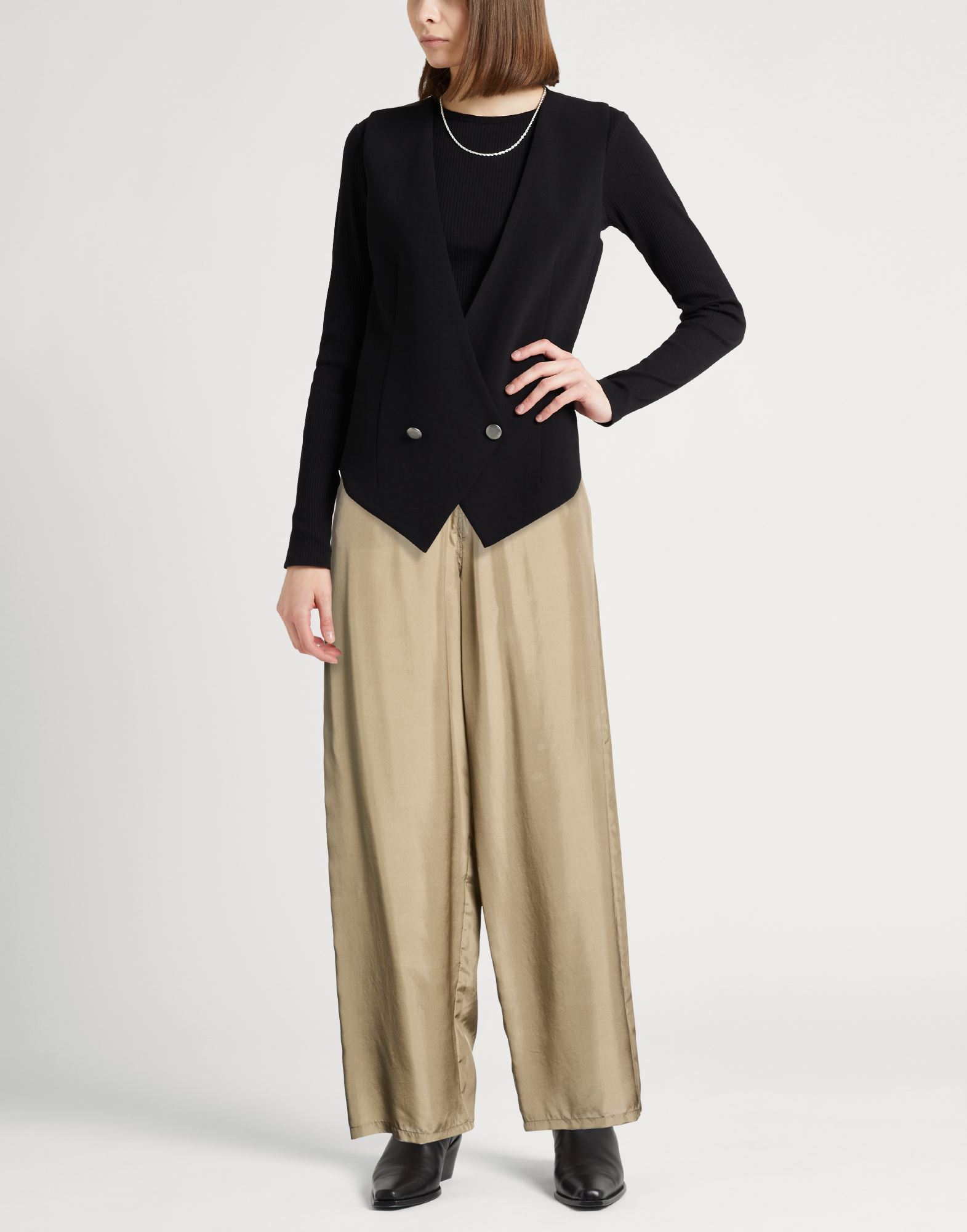  Jucca - Hosen & Röcke - Hosen - On Yoox.com 