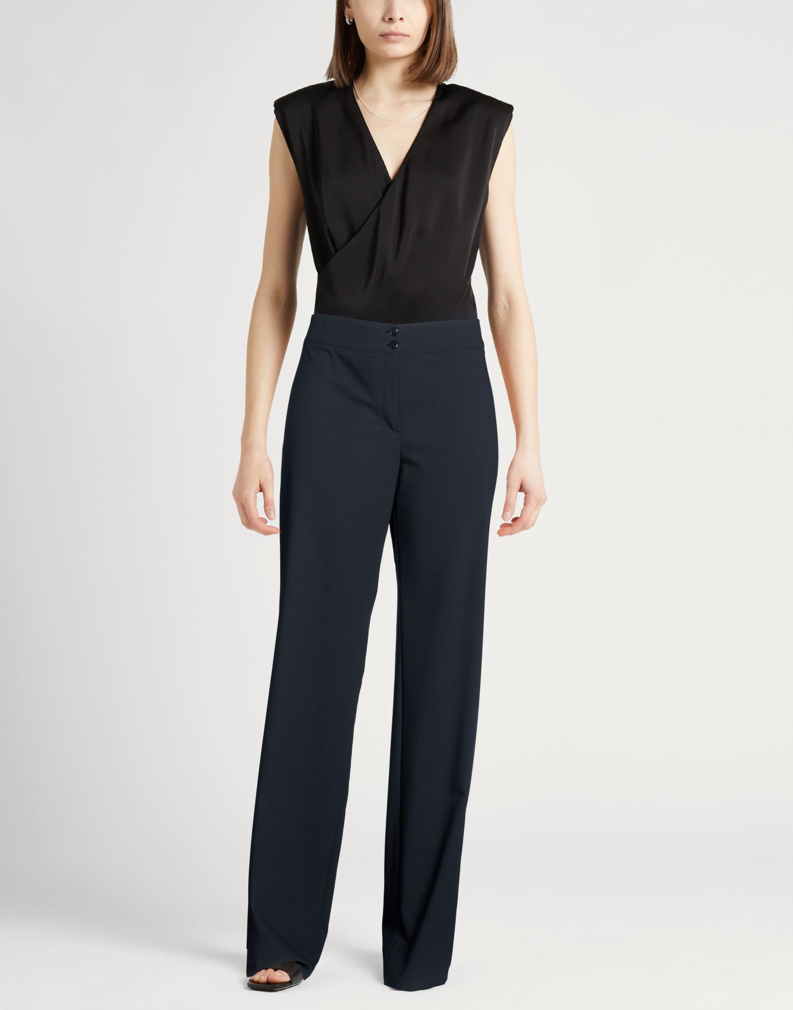  Armani Collezioni - Hosen & Röcke - Hosen - On Yoox.com 