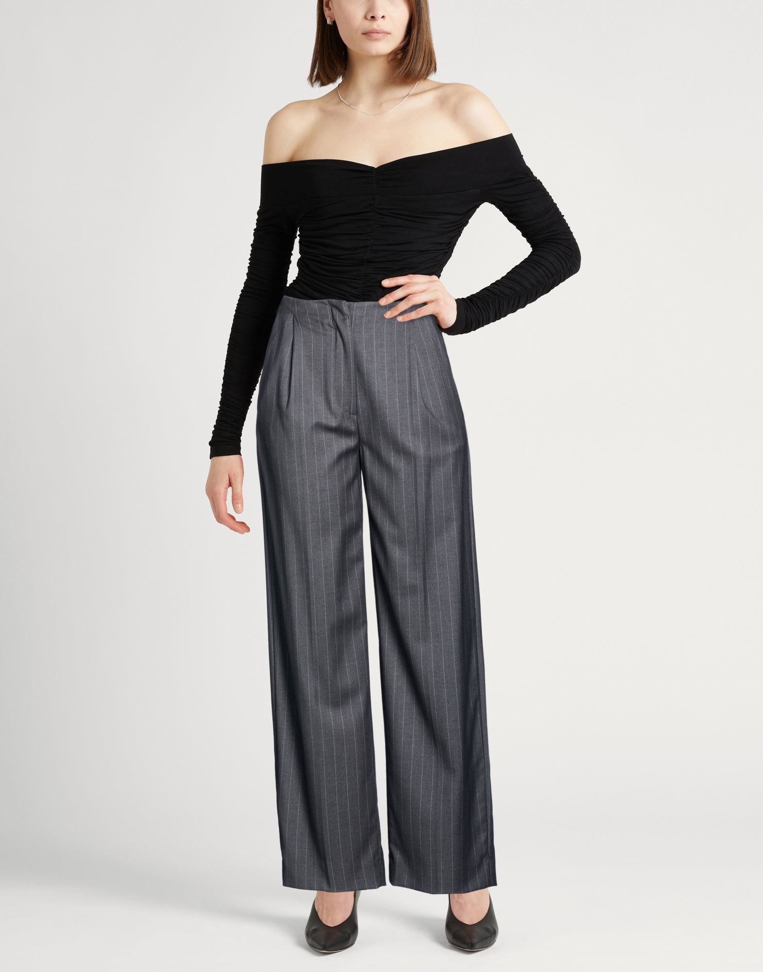 Lardini - Hosen & Röcke - Hosen - On Yoox.com 