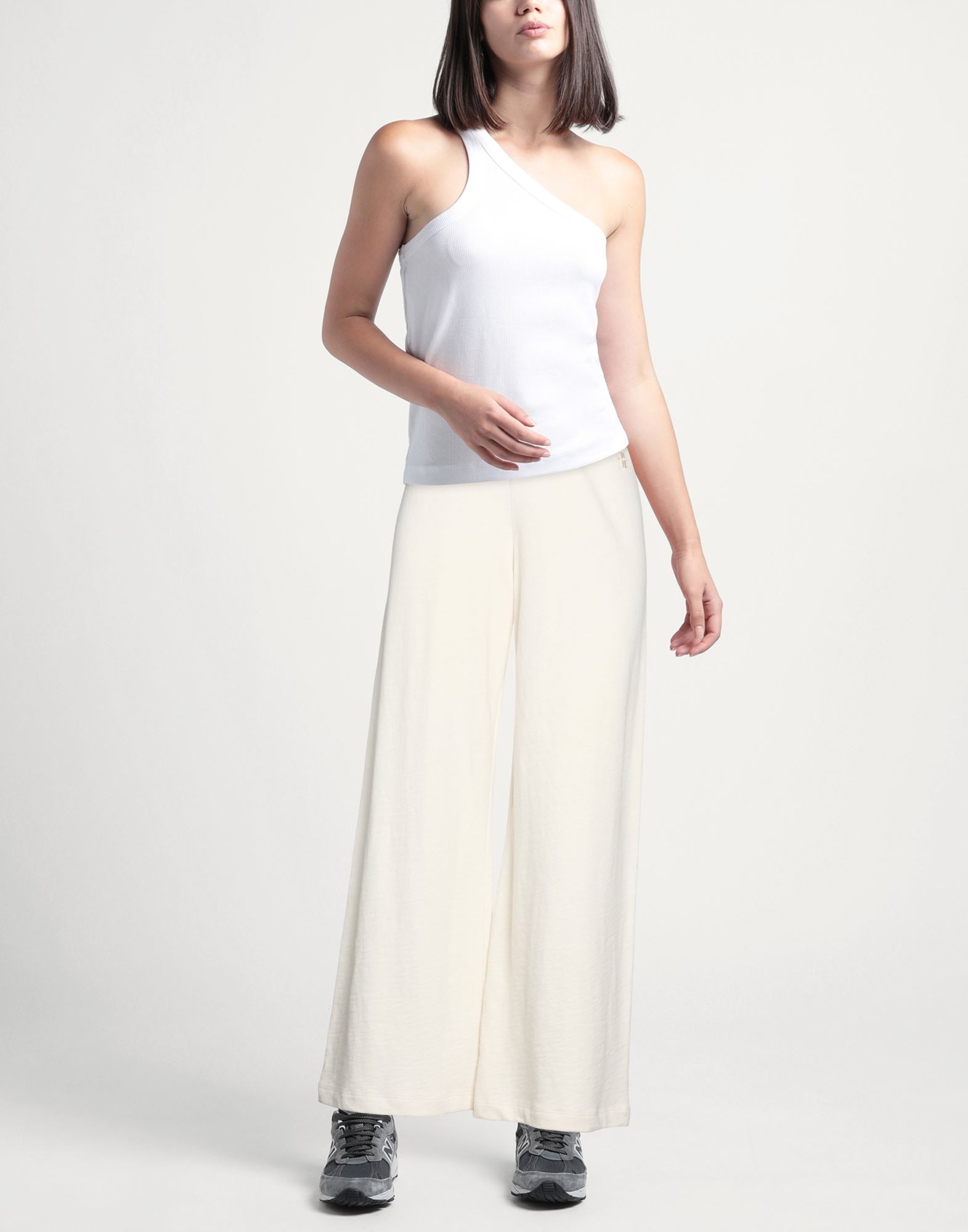  éterne - Hosen & Röcke - Hosen - On Yoox.com 