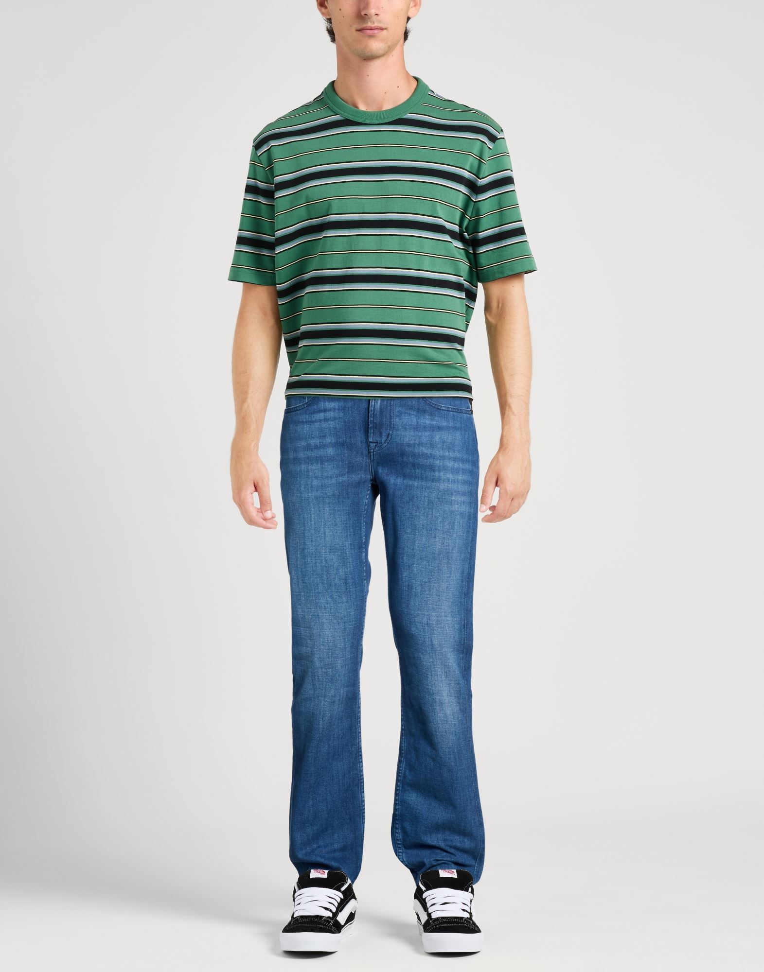  7 For All Mankind - Hosen & Röcke - Jeanshosen - On Yoox.com 