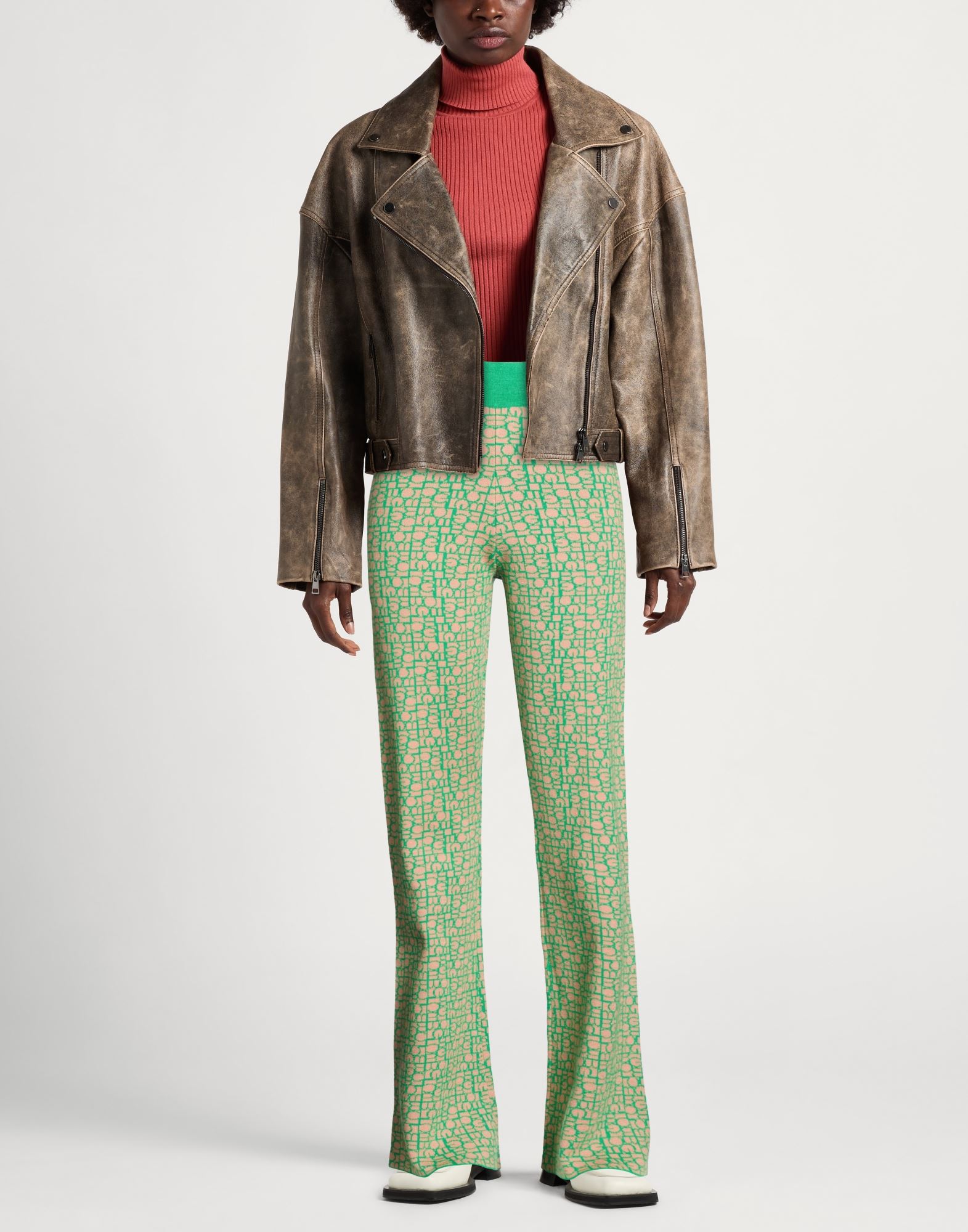  Bcbgmaxazria - Partes De Abajo - Pantalones - On Yoox.com 
