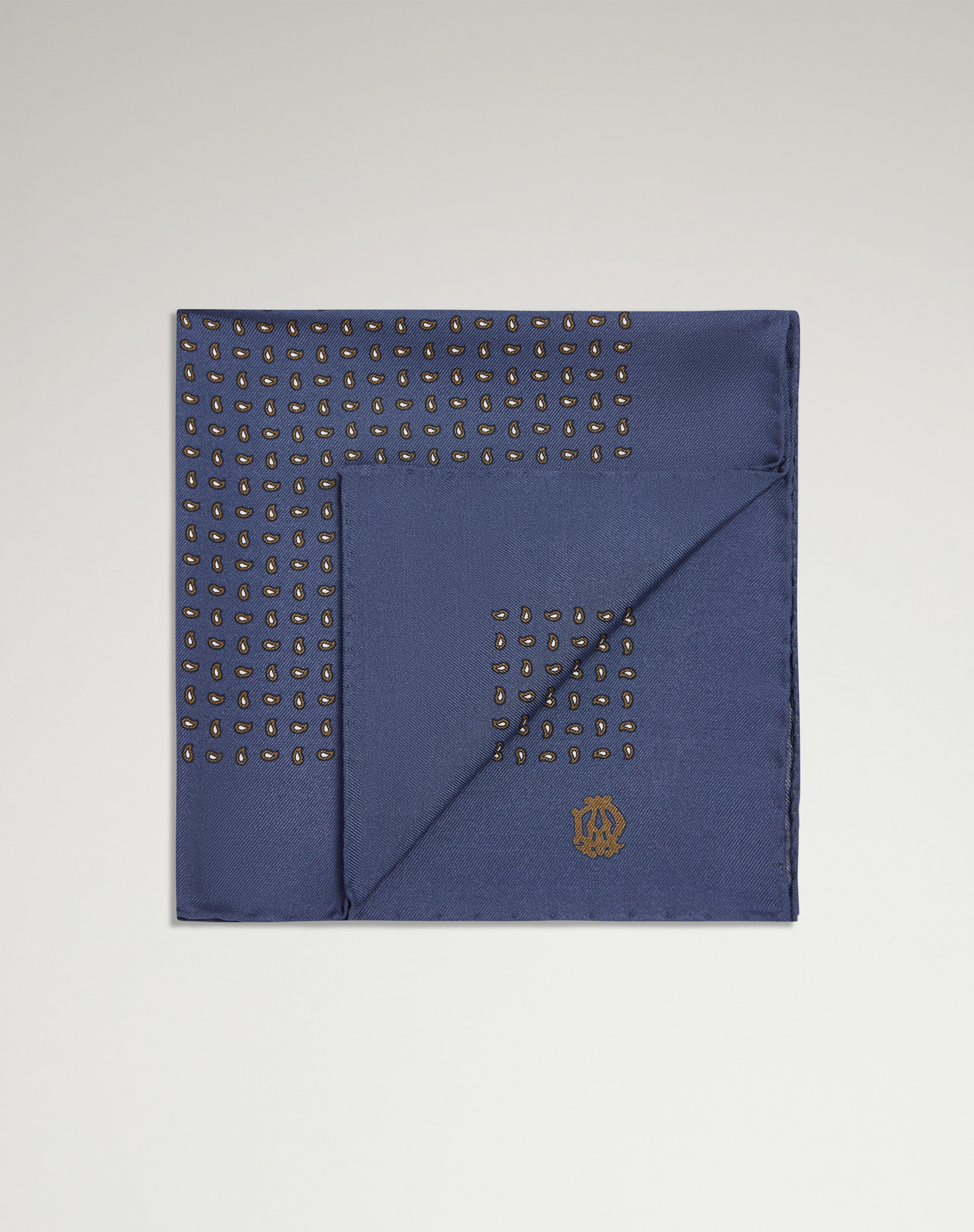 POCKET SQUARES