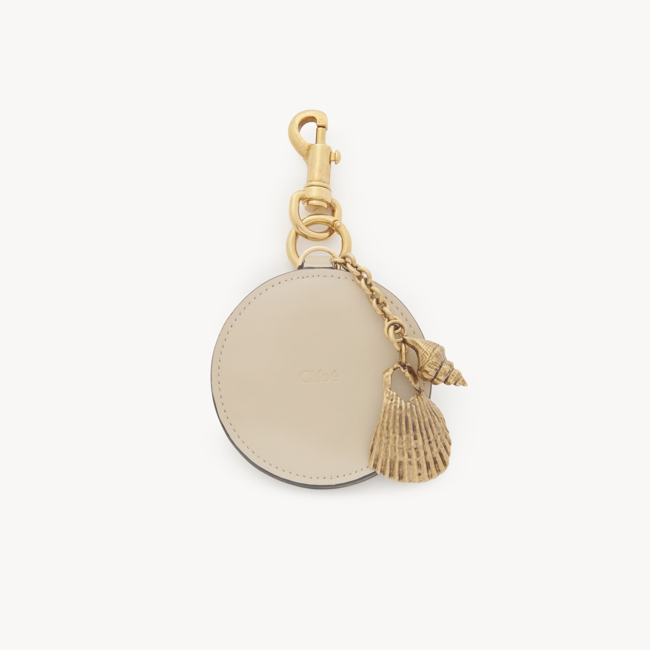 Chloé Porte-clés Miroir En Cuir Brillant Avec Charms Coquillages Femme Beige Taille Onesize 100% Laiton, B In Beige