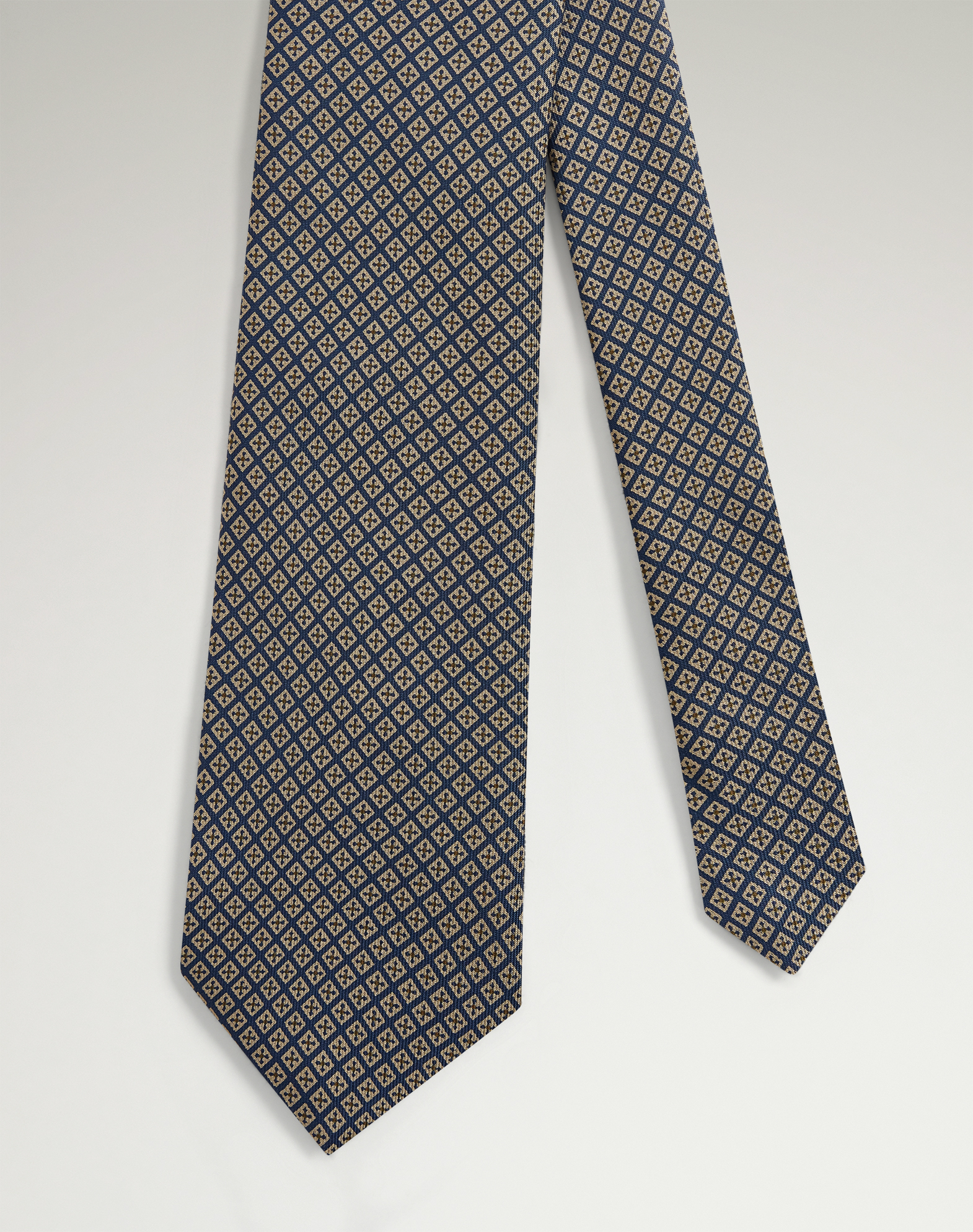 Dunhill Silk Micro Diamond Neats Screen Printed Tie