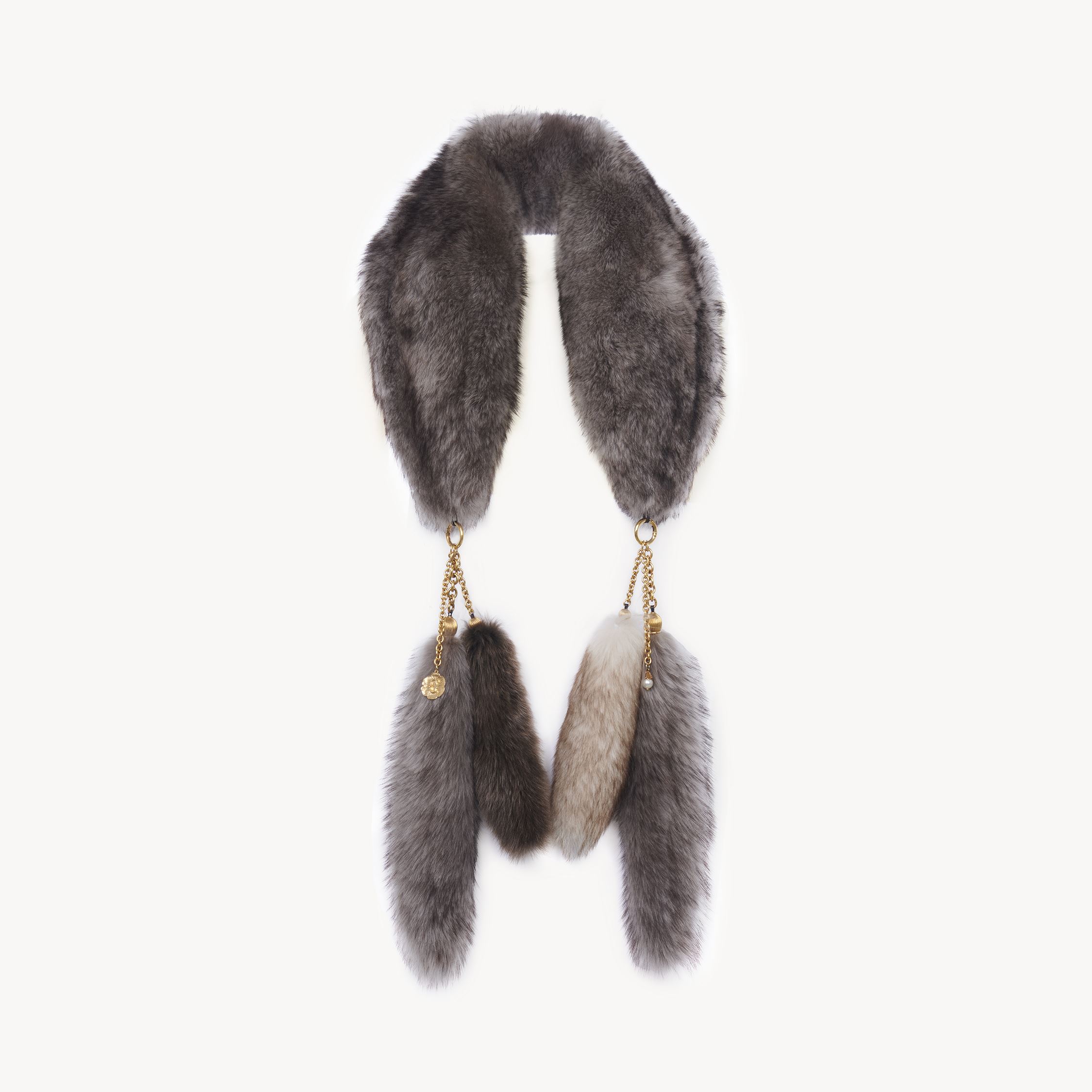 Chloé The Treasure Tails Scarf In Shearling Silver Size Onesize 100% Ovis Aries Aries Shearling, Farmed, C