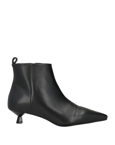 Carmens Woman Ankle Boots Black Size 7 Leather