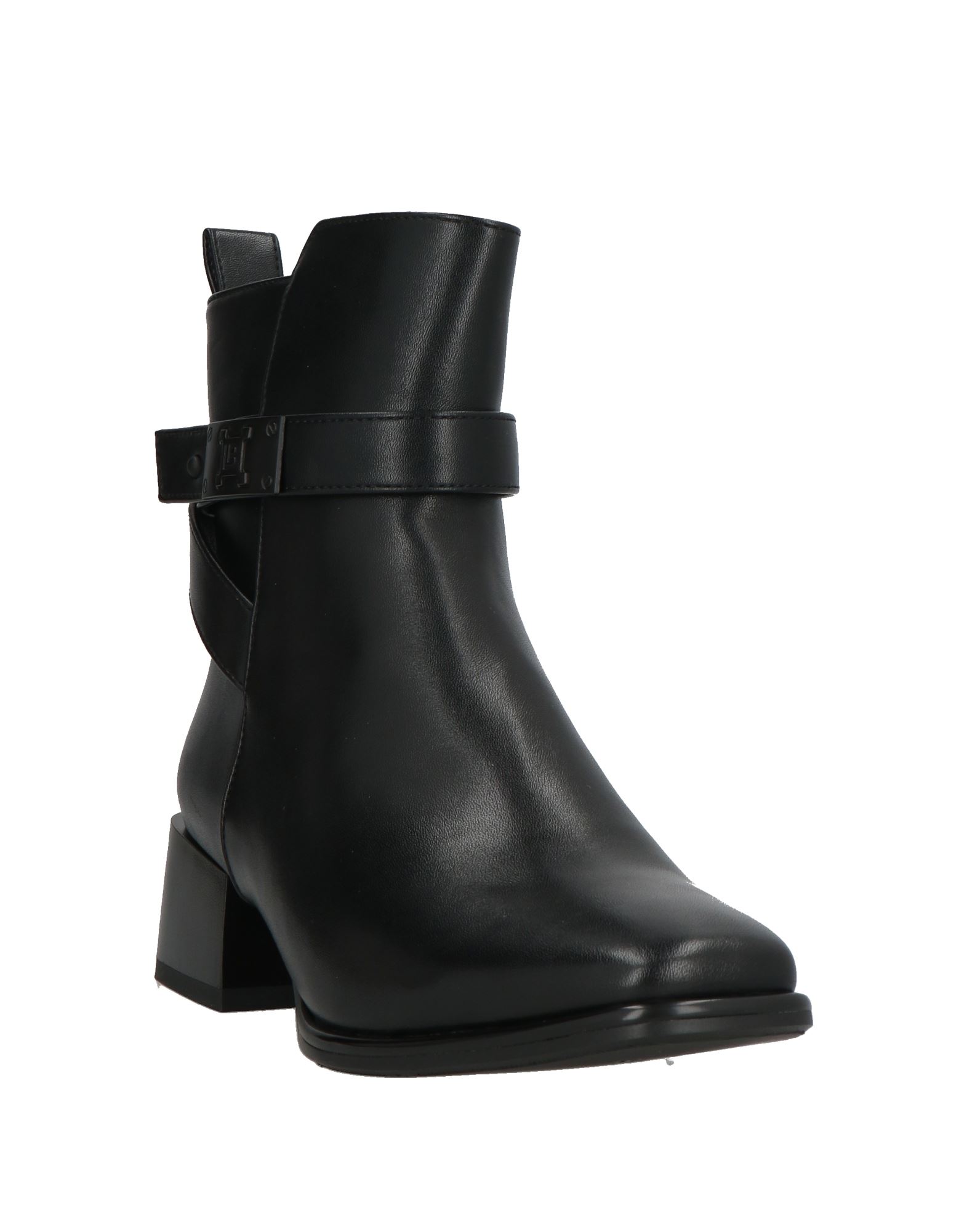  Laura Biagiotti - Schuhe - Stiefeletten - On Yoox.com 