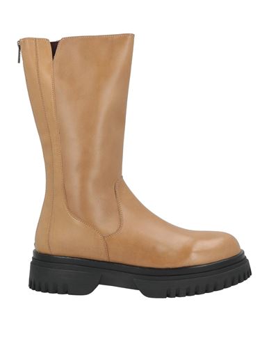 Emanuélle Vee Woman Boot Camel Size 11 Leather In Brown