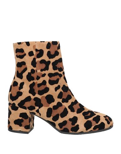 Carmens Woman Ankle Boots Beige Size 8 Leather