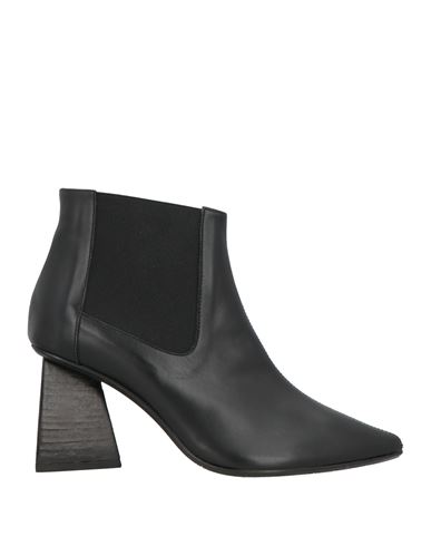 Ras Woman Ankle Boots Black Size 7 Leather