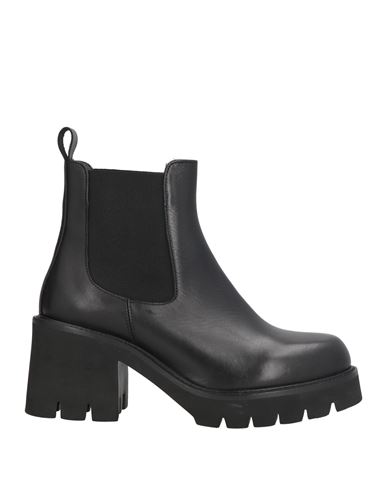 O'dan Li Woman Ankle Boots Black Size 7 Calfskin In Black