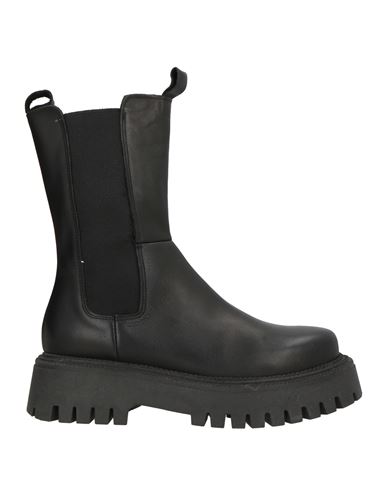 Noa A. Woman Ankle Boots Black Size 8 Leather