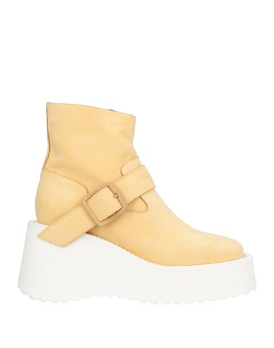 Mm6 Maison Margiela Woman Ankle Boots Sand Size 7 Leather In Sand