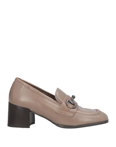 Cinzia Soft Woman Loafers Taupe Size 7 Leather In Brown