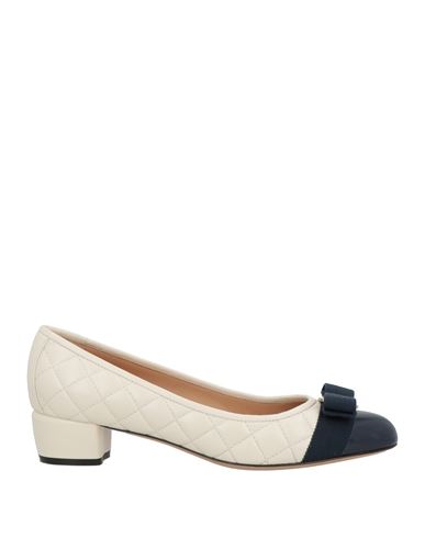 Ferragamo Vara Leather Pumps In White