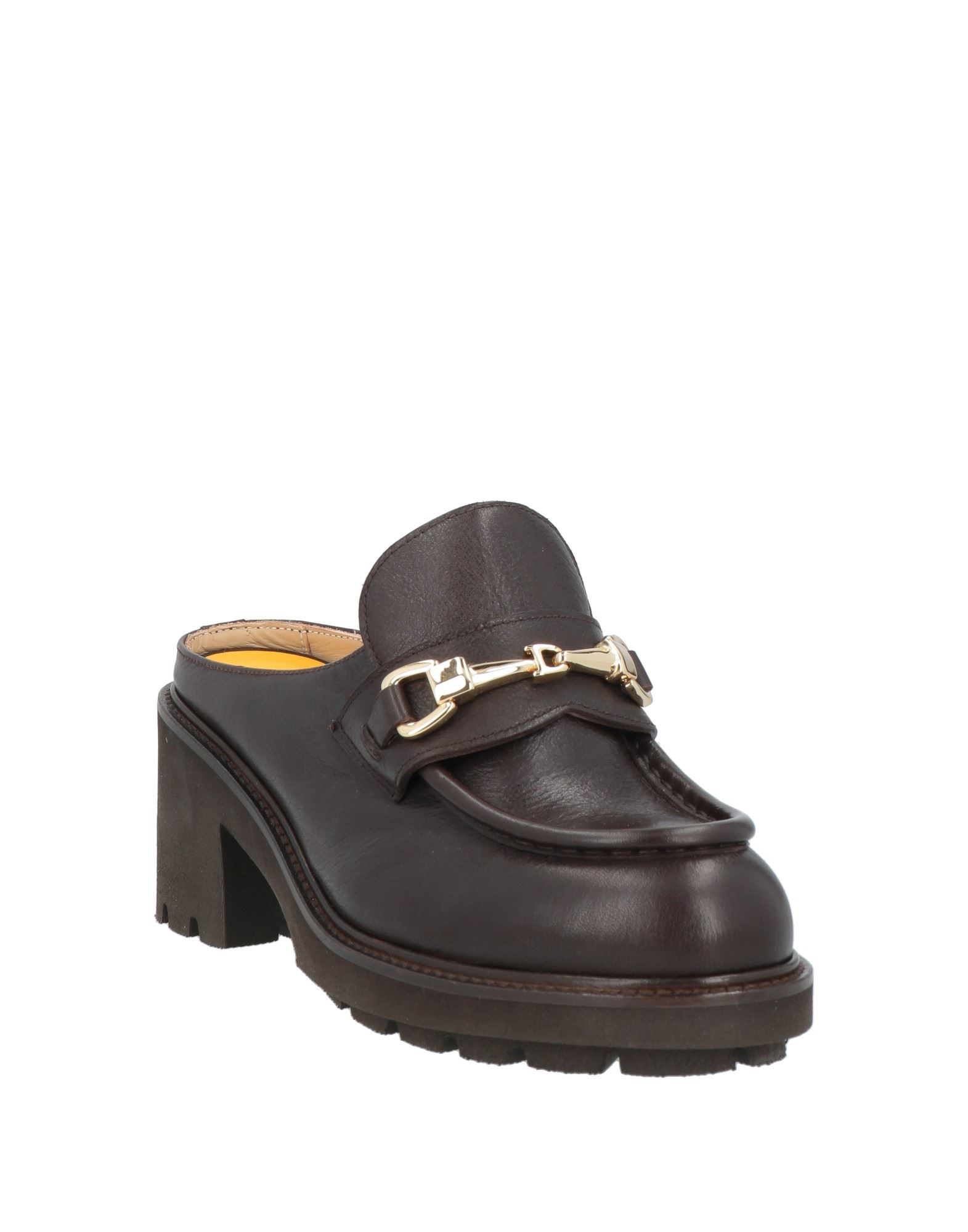  Doucal's - Calzado - Mules & Zuecos - On Yoox.com 