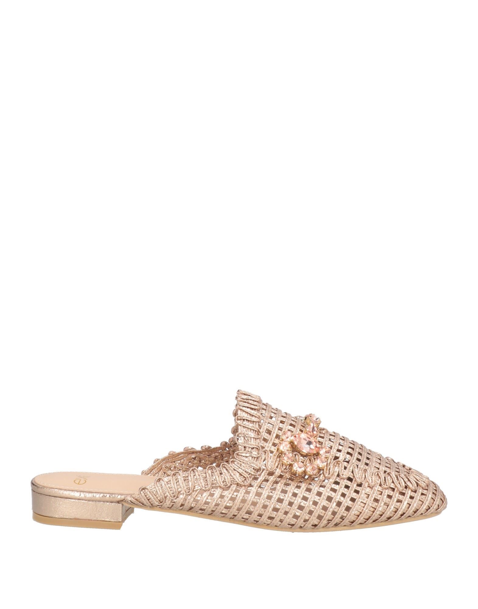 EXE' EXE' ΠΑΠΟΥΤΣΙΑ Μουλάρια και τσόκαρα