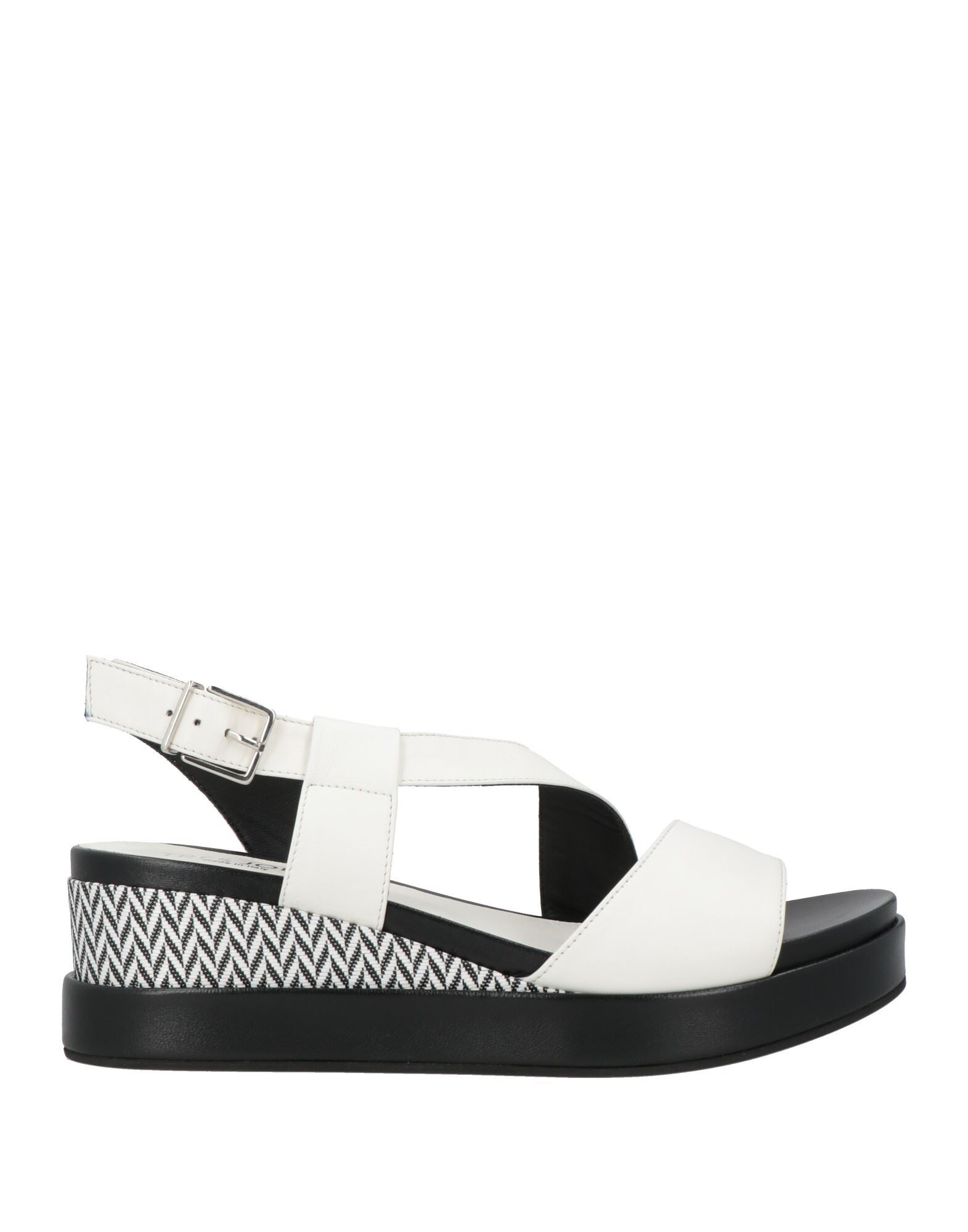 TRES JOLIE TRES JOLIE ΠΑΠΟΥΤΣΙΑ Πέδιλα