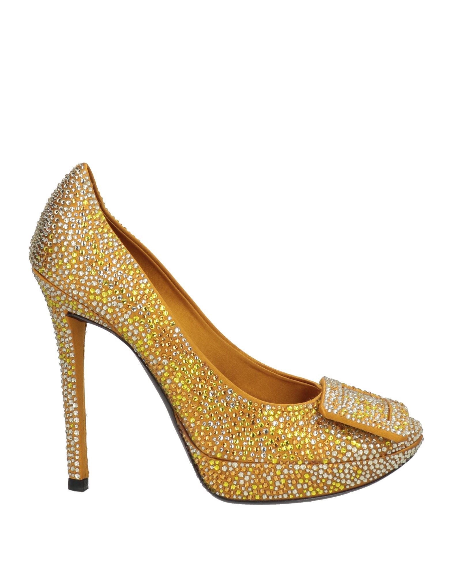 ROGER VIVIER ROGER VIVIER ΠΑΠΟΥΤΣΙΑ Κλειστά παπούτσια
