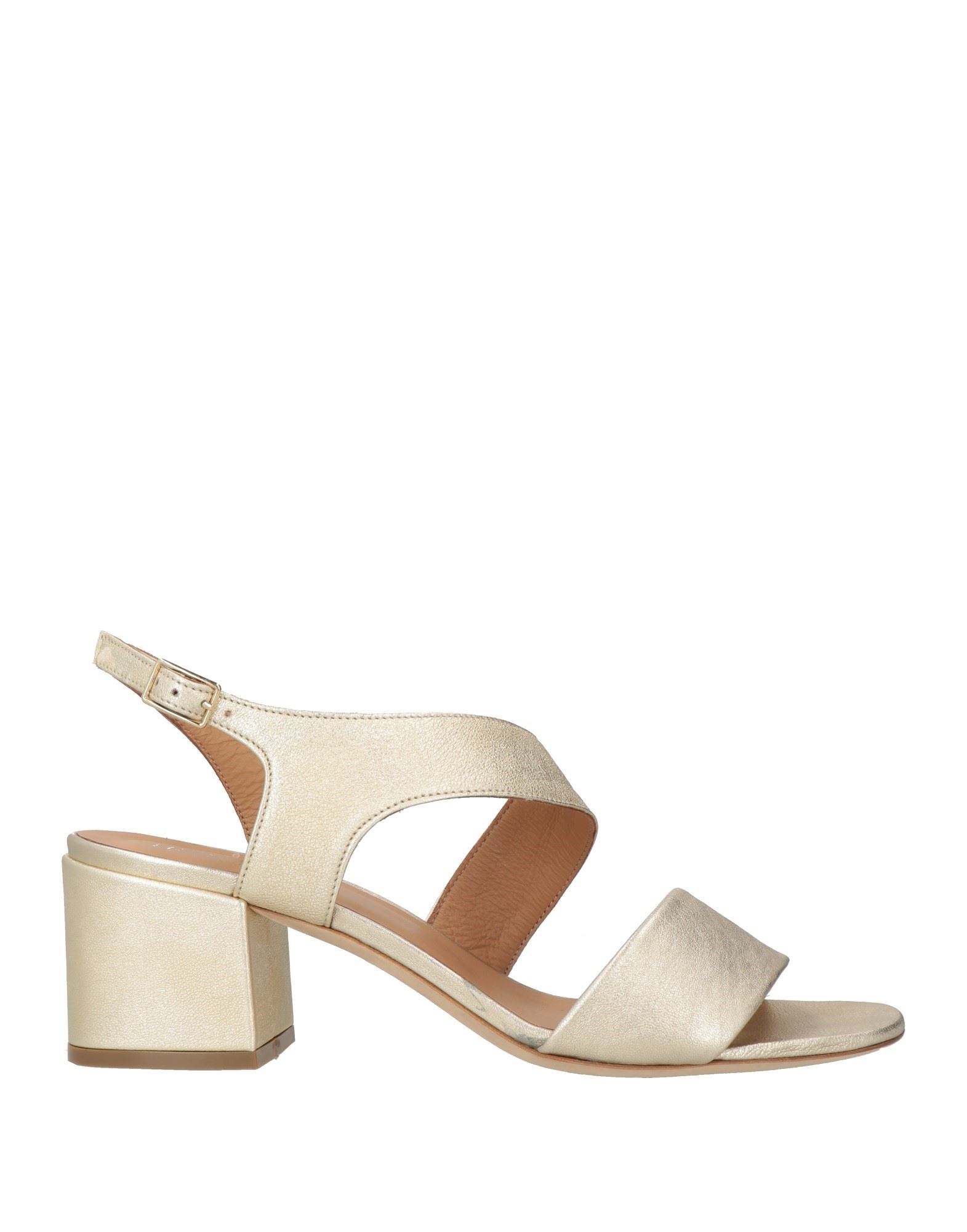 TRES JOLIE TRES JOLIE ΠΑΠΟΥΤΣΙΑ Πέδιλα