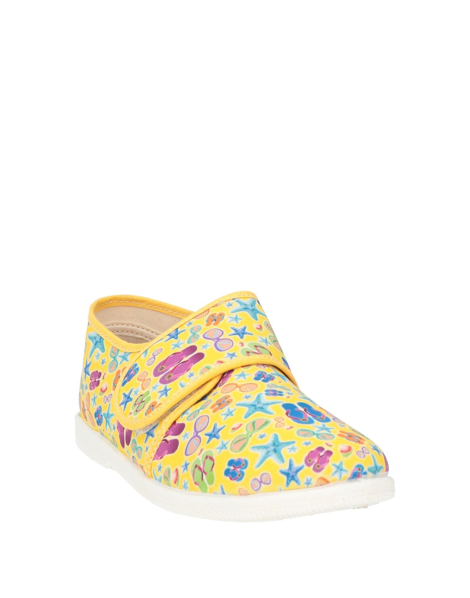  Coccole - Chaussures - Chaussons - On Yoox.com 