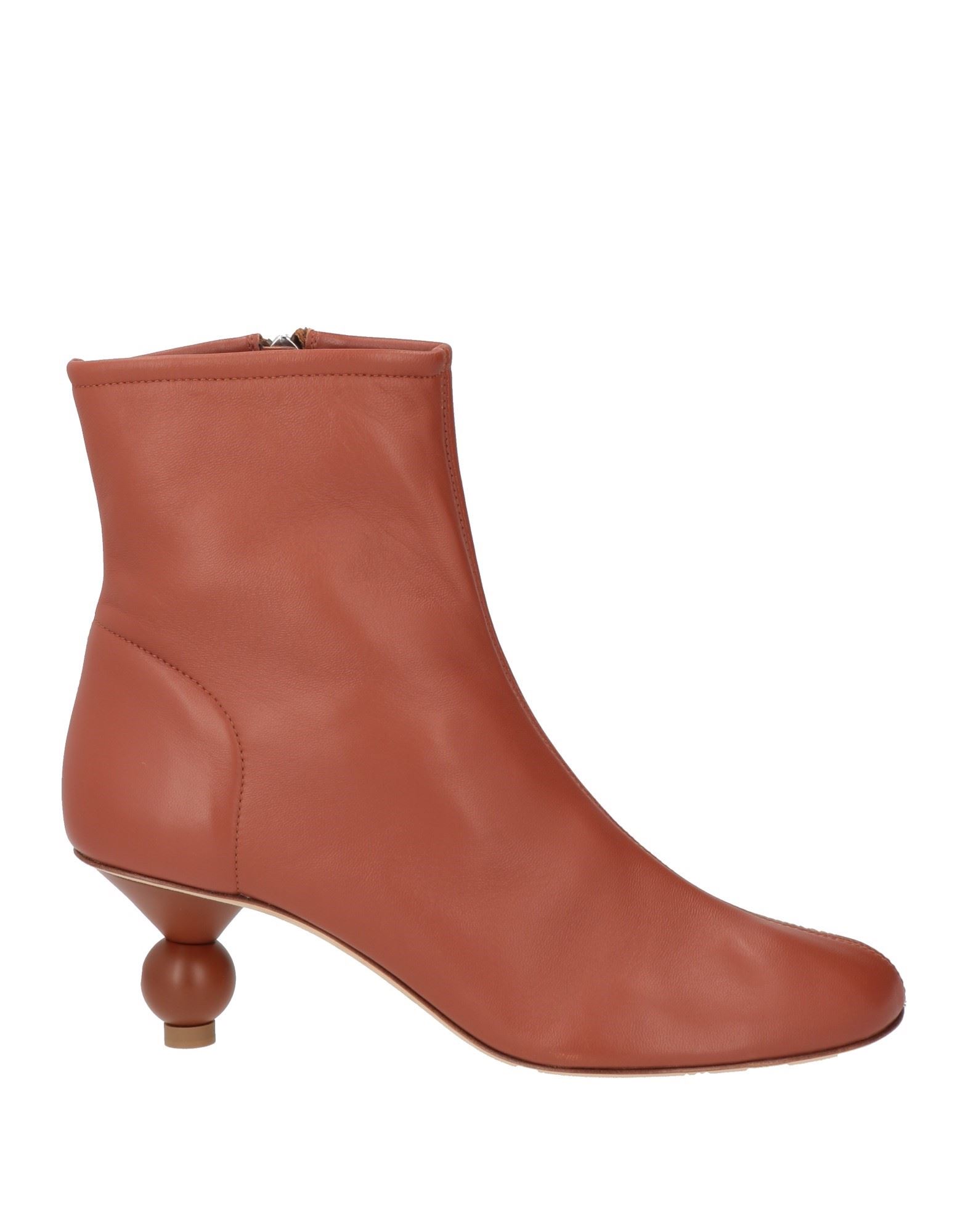 WEEKEND MAX MARA ΠΑΠΟΥΤΣΙΑ Μποτάκια