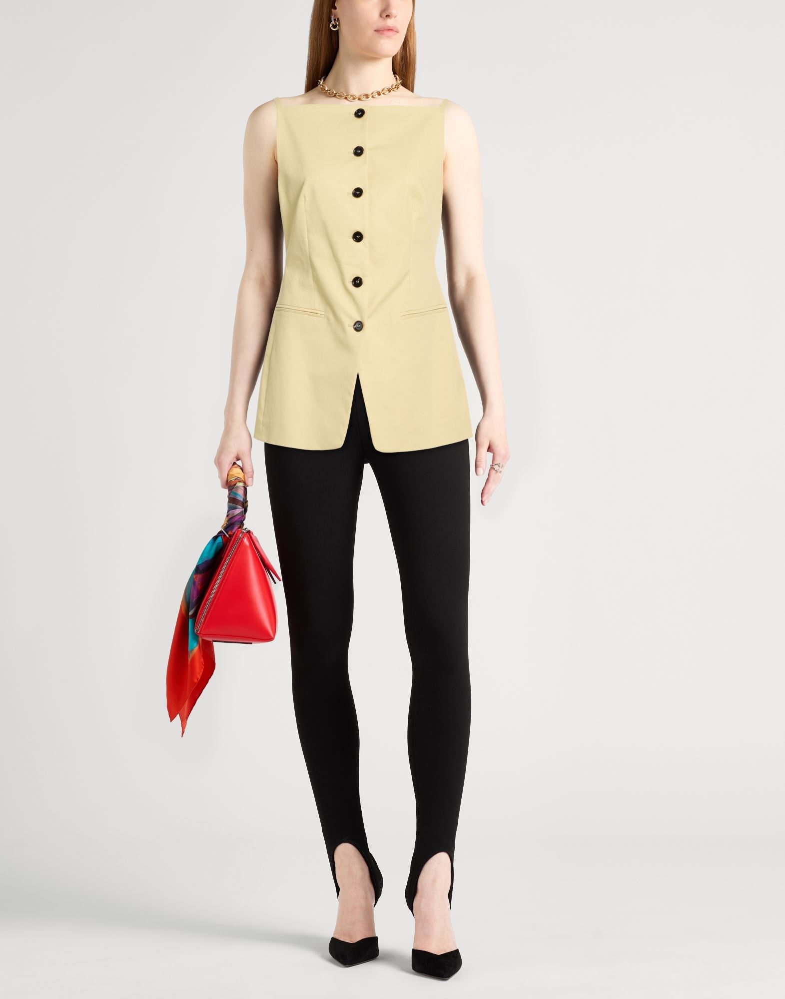  Beatrice .b - Trajes Y Conjuntos - Chalecos Sartoriales - On Yoox.com 