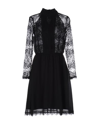 Короткое платье