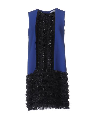 Короткое платье