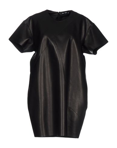 Короткое платье Blk Dnm