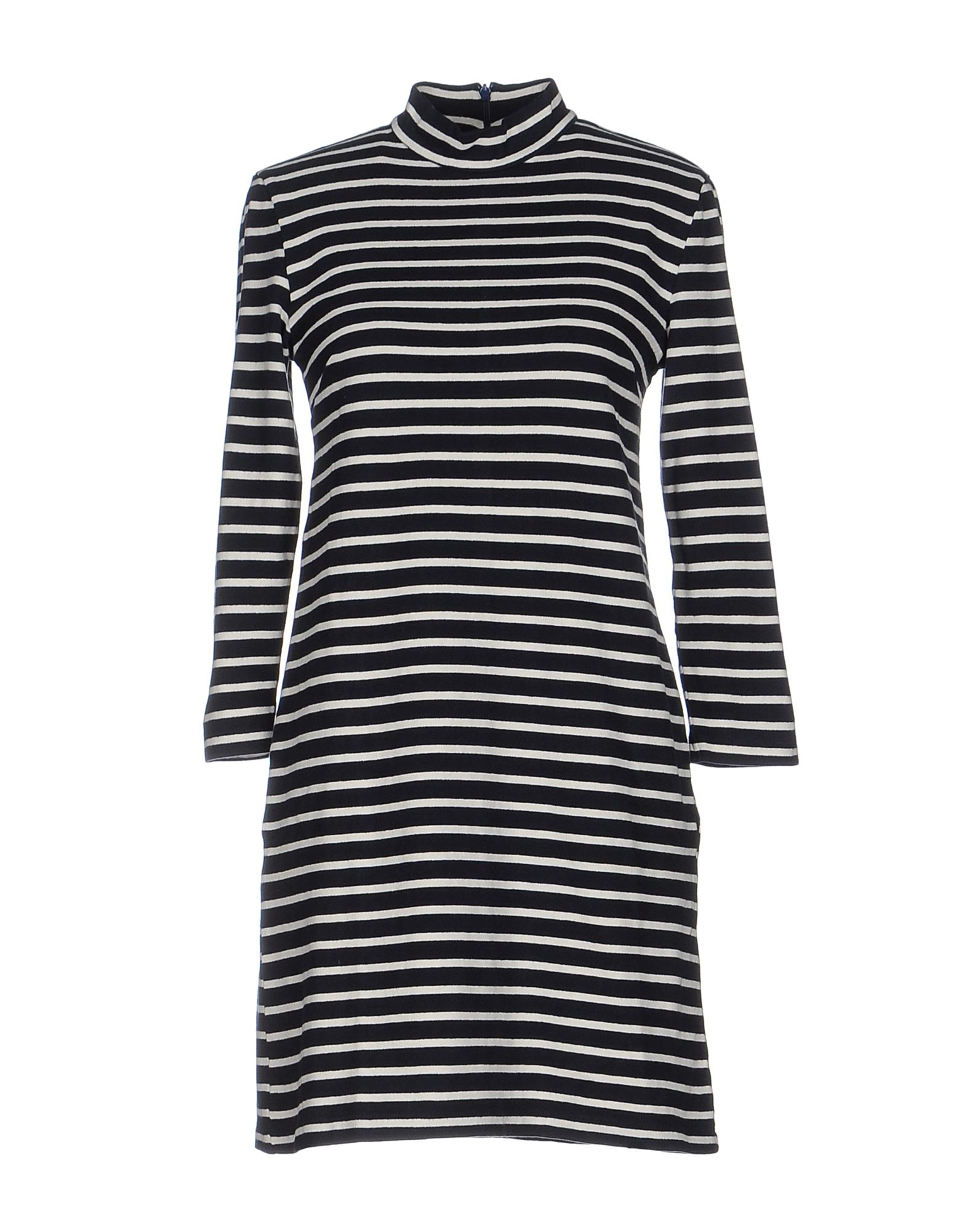 Адель босиком. Платье wood wood. Платья wood. Альтернативная мебель. Wood dress.