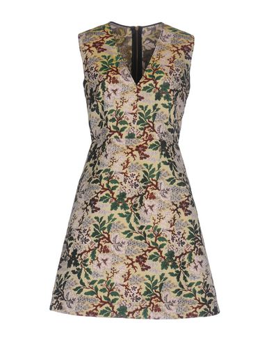 Короткое платье