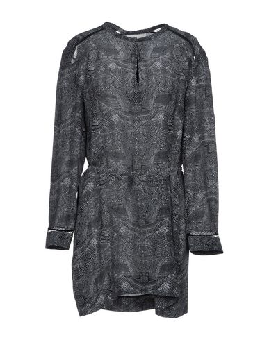 Короткое платье