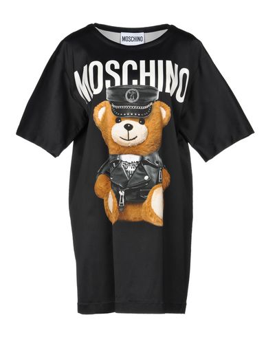 Одежда moschino