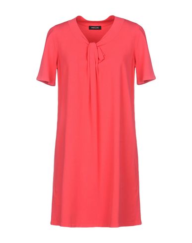 Короткое платье ANNECLAIRE