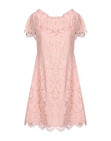 Короткое платье