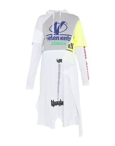 Платье длиной 3/4 VETEMENTS 34920146ku