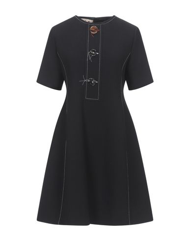 Короткое платье