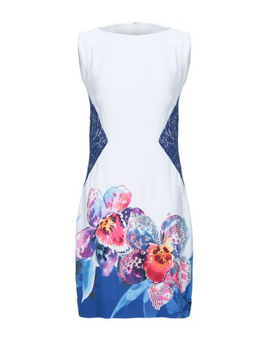 Короткое платье