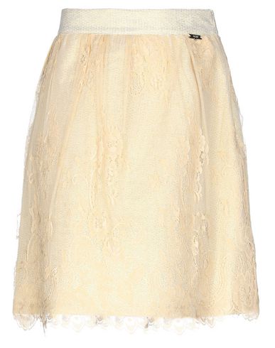 Юбка до колена