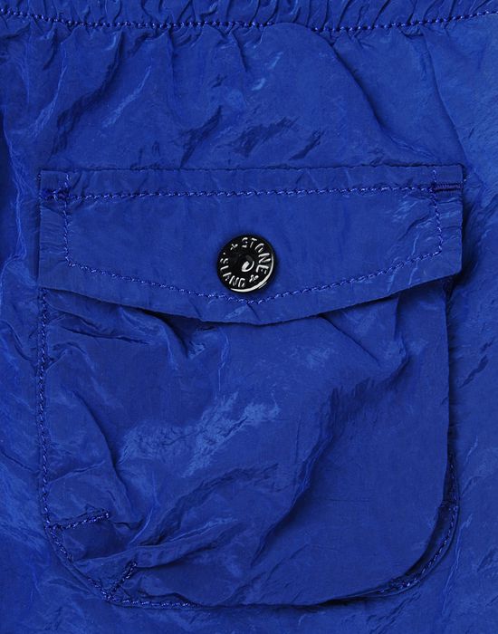 B0218 NYLON METAL ショートパンツ Stone Island - Stone Island