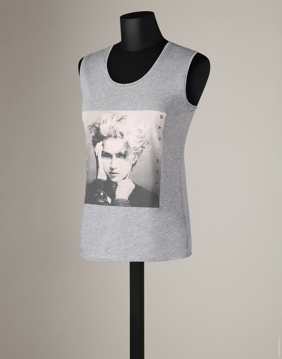 37445902HU_13_f.jpg?black