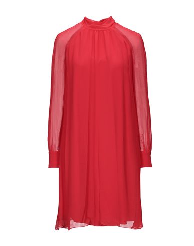 Короткое платье