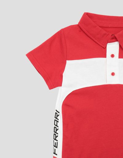 Scuderia Ferrari Online Store - 男童法拉利盾型徽标印纹平纹针织 Polo 衫 - 短袖 Polo 衫