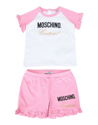 Комплекты с шортами Love Moschino 40124932ae