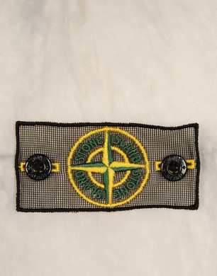 Stone island shop mesh badge