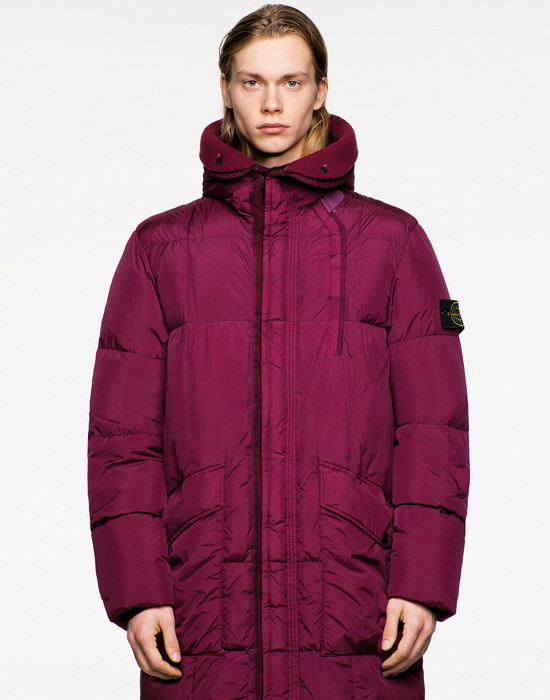 70123 GARMENT DYED CRINKLE REPS NY DOWN LONG JACKET Stone Island 