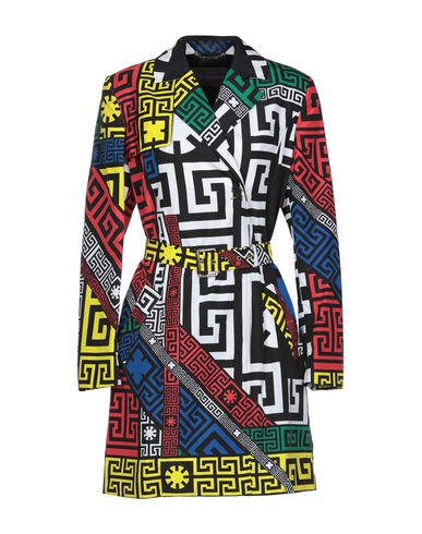 Легкое пальто Versace