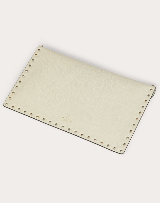 VALENTINO VALENTINO GARAVANI ROCKSTUD GRAINY CALFSKIN ENVELOPE POUCH
